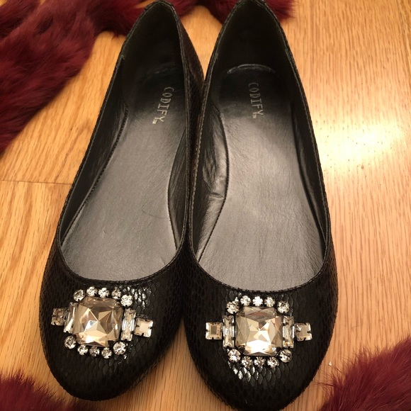 Black flats with rhinestone - Picture 2 of 3